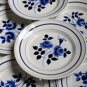 9 vintage Moulin des loups dessert plates