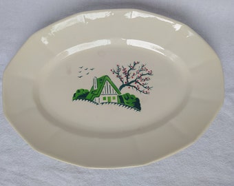 Old serving dish, ravioli from the French manufacturer DIGOIN SARREGUEMINES model BAYEUX. 1930s.