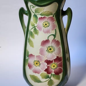 Antique St Clément Keller and Guérin vase
