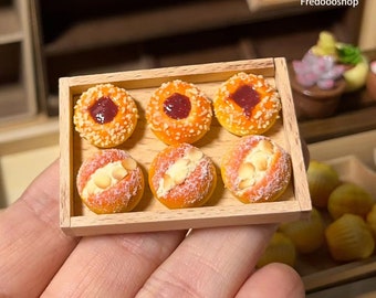 Pan en miniatura, pastel de arcilla, postres en miniatura, 1:12, comida en miniatura, comida de casa de muñecas, restaurante en miniatura, regalo para hija