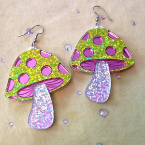 Boucles d’oreilles champignon magique paillettes, Laser Cut bijoux acrylique, plastique