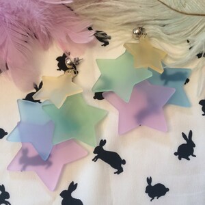 Rainbow Pastel Dangling Stars Earrings, Laser Cut Acrylic, Plastic Jewelry image 2