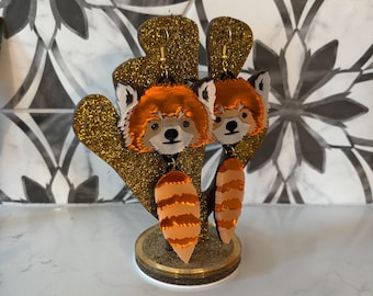 Brincos com cabeça e cauda de panda-vermelho, em acrílico cortado a laser, joias de plástico.