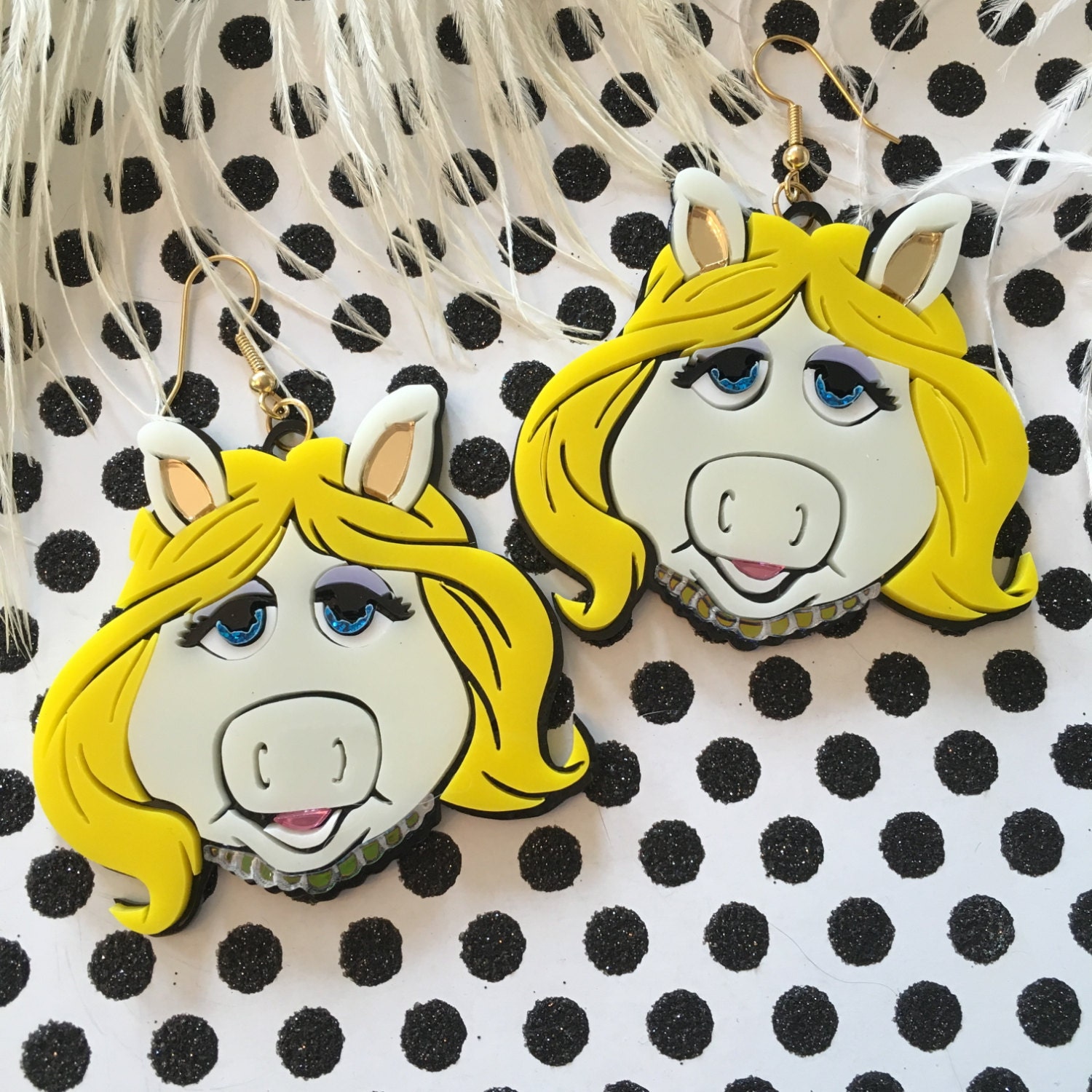 ミス・ピギーとカーミットのレーザーカットイヤリング - Etsy 日本 ミス・ピギーとカーミットのレーザーカットイヤリング - Etsy 日本