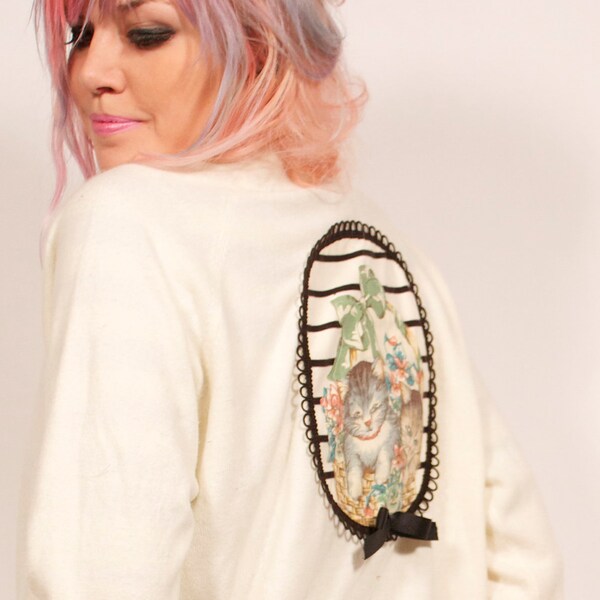 Creme Kitten Applique Cardigan
