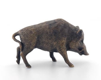 The Bronze fugirine &quot;Wild boar&quot;