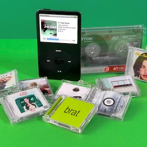 Custom Mini Album CD Keychain with NFC – Play Your Favorite Music Instantly – Personalized Music Gift For Mom, Music Lover Keychain CD Album