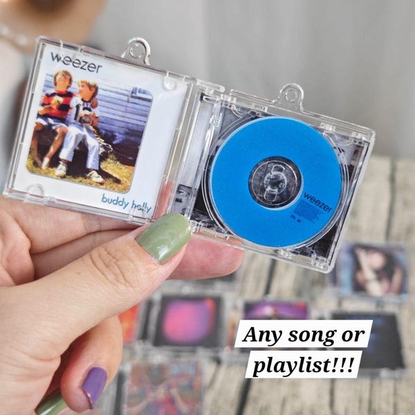 Custom CD Keychain Mini Album with NFC – Play Your Favorite Music Instantly – Personalized Music Gift For Mom, Music Lover Keychain CD Album