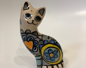 Handmade ceramic cat figurine, colorful and vibrant cat sculpture, great for decoration and gift. Sculpture of animals, pets