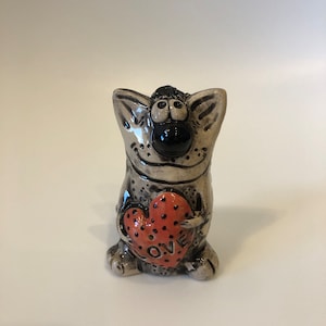 Handmade ceramic cat figurine, colorful and vibrant cat sculpture, great for decoration and gift. Sculpture of animals, pets