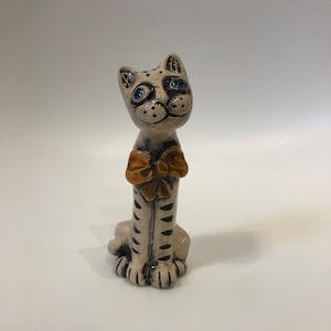 Handmade ceramic cat figurine, colorful and vibrant cat sculpture, great for decoration and gift. Sculpture of animals, pets
