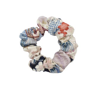 Elegant Kimono Silk Scrunchies, Japanese Kimono Fabric Ship from USA, Beautiful Floral