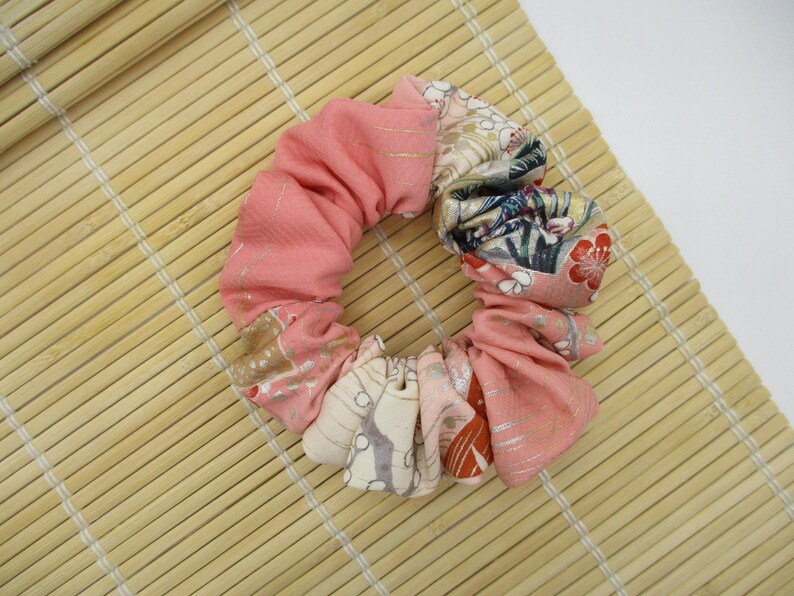 Kawaii Pink Floral Simple Handmade Vintage Silk Kimono Scrunchie immagine 5