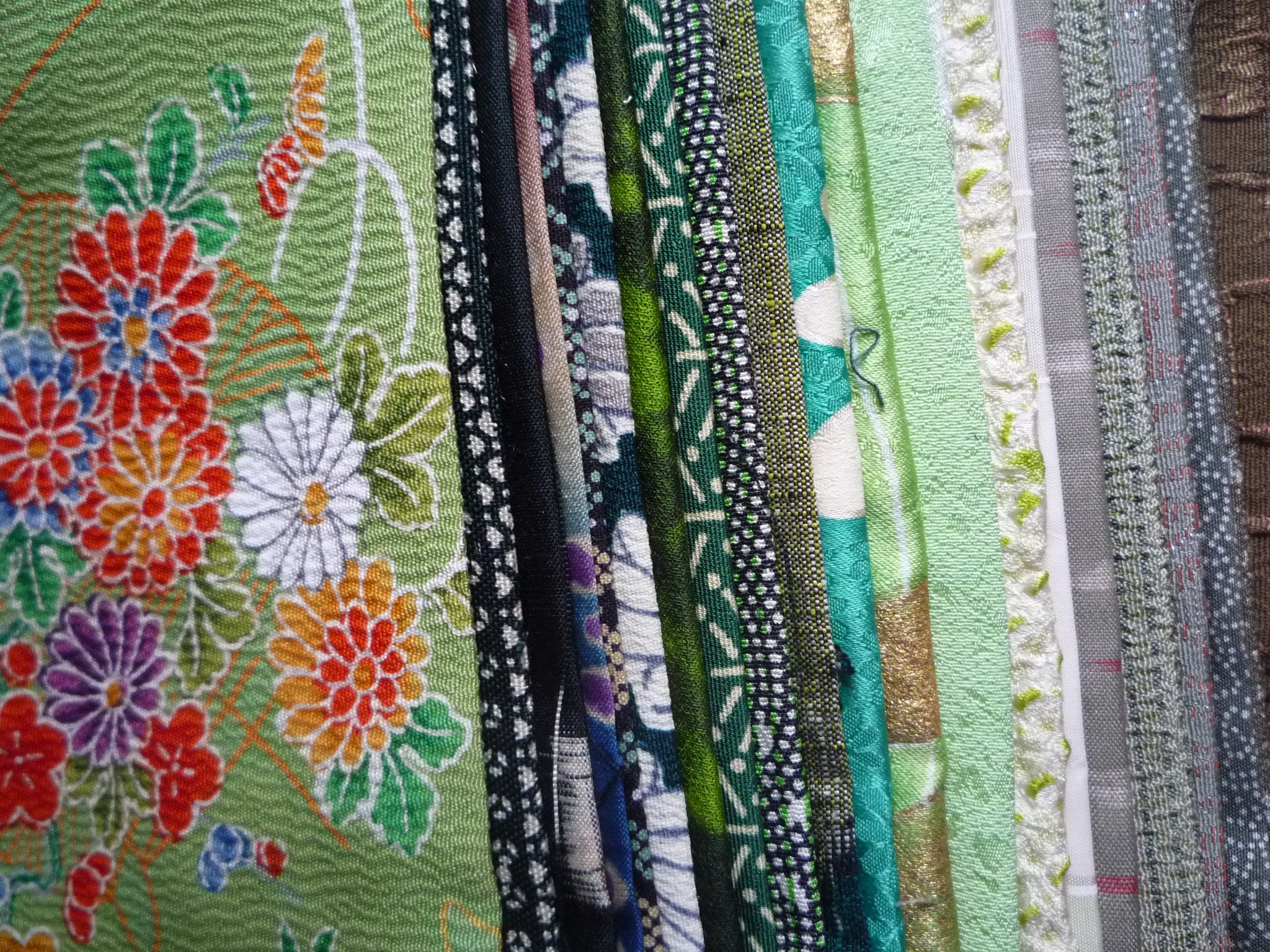 Green Japanese Fabric Set Silk Remnants Etsy
