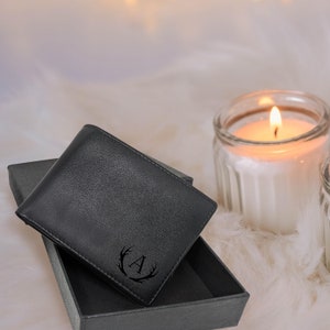 Cartera de cuero personalizada para hombre, ideas de regalos de San Valentín para hombres, regalo para él, cartera de cuero personalizada, cartera personalizada para hombre, cartera grabada
