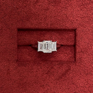 1 Carat Emerald Cut Lab Grown Diamond Ring, 3 Stones Ring, 18k White Gold Ring, Emerald Cut Engagement Ring, Promise Ring, IGI Certified
