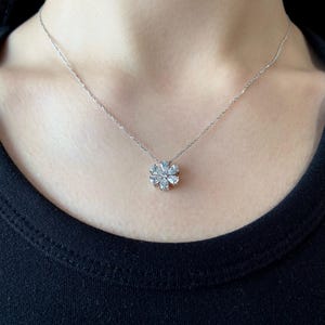 1.2 Carat Pear-Round Lab Grown Diamond Flower Necklace - 18k Gold