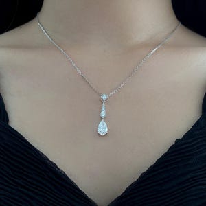 1 Carat Pear Cut Lab Grown Diamond Necklace, 18K Gold (IGI Certificate)