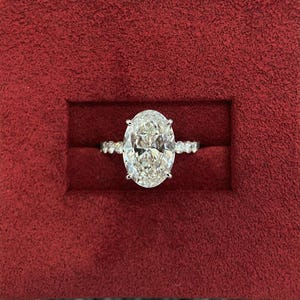 5.0 carat E Color VS1 Clarity IGI Certified Oval Cut Lab Grown Diamond Engagement Ring, 18k White Gold Hidden Halo Engagement Ring
