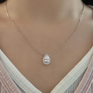 Diamond Halo Pear Necklace 1 Carat Pear Cut E VS1 Lab Grown Diamond Necklace  IGI Certificate 18k White Gold Pear cut