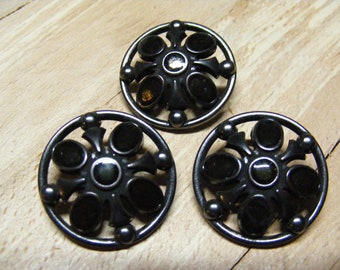 vintage Grands boutons métalliques finition noire, Lot de 3 .... Lot 1241
