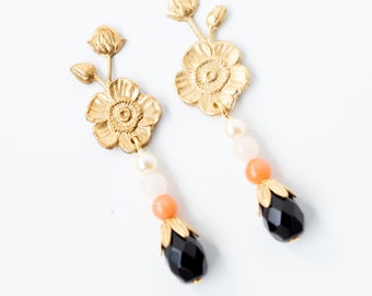 Black Flower Earrings, Pearl Posts, Floral Earrings, Black Stud Earrings, Flower Post Earrings, Flower earrings, bridgerton jewelry