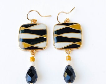 Black and Gold Boho Dangle Earrings, Black earrings, gold boho earrings, Party statement earrings, vibrant bold color earrings