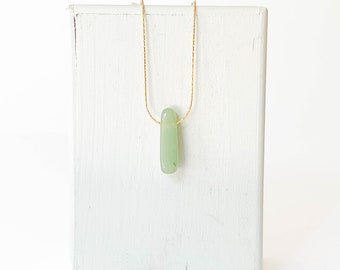 Green Gemstone Necklace, Green Necklace, Gold filled gemstone necklace, Gemstone Bar Layering Necklace, Dainty Aventurine Beaded Necklace