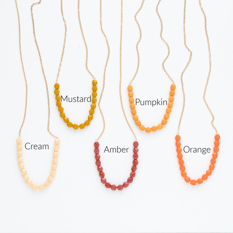 Kleurrijke ketting, gelaagde ketting, gelaagde ketting, kralenketting, moderne ketting, gouden ketting, roze ketting, alledaagse ketting afbeelding 4