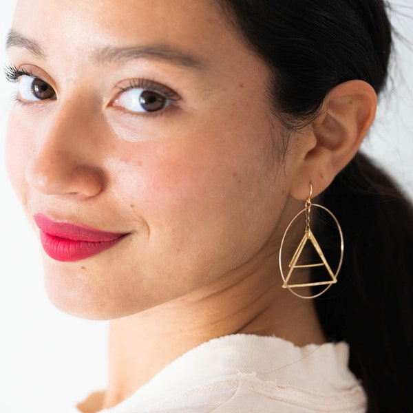 Mobile earrings, Kinetic earrings, triangle earrings, Modern earrings, Circle earrings, Gold hoops, Triangle Jewelry, big earrings, hoops