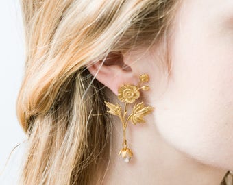 Flower Stud Pearl Earrings, Bridal Flower Earrings, Wedding Jewelry, Flower and Pearl Stud Earrings, Long Gold Earrings, Wedding Jewelry