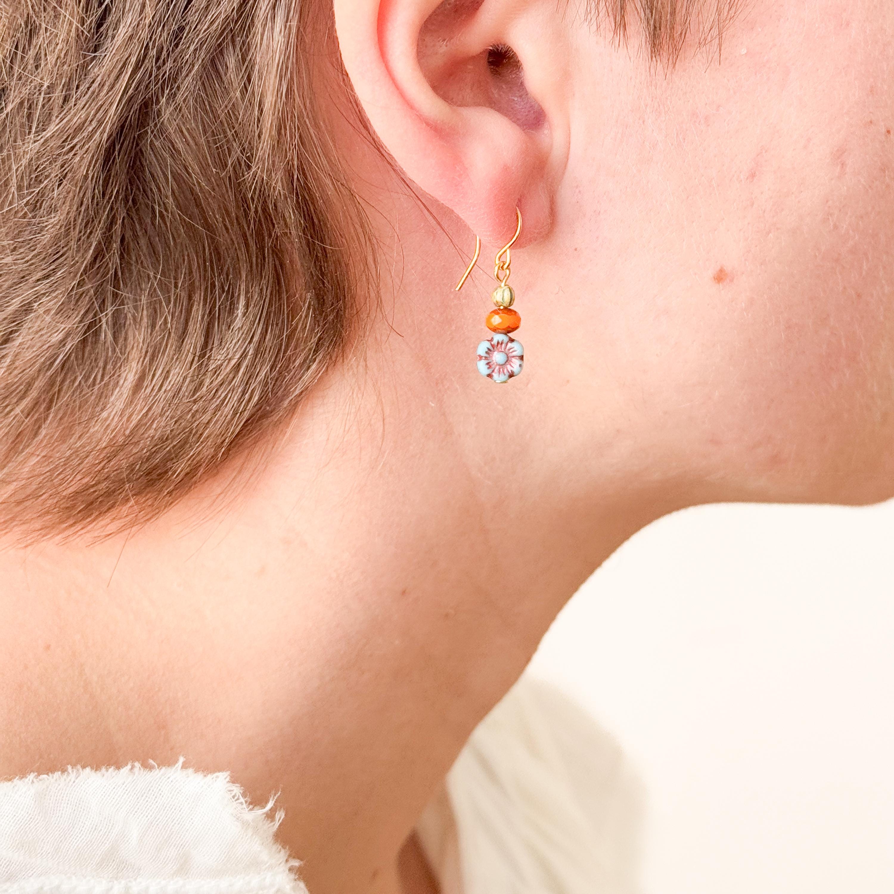 Boucles D’oreilles Rich And Rare - Dorées à La Main, Motif Fleuri, Style Drop, Neuf Avec étiquettes
