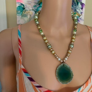 Beaded Necklace, Green Agate Pendant Necklace