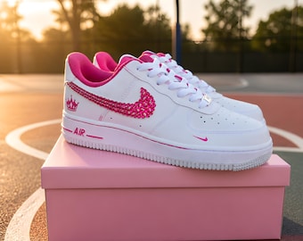 Custom Pink Bling Sneaker – Strass Sneaker Damen – Personalisierte Glitzer Schuhe – Handgemachte Fashion Sneaker – Geschenk für Sie