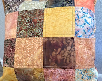 NUEVO - Funda de cojín decorativa con estampado batik y patchwork en colores otoñales, 45 x 45 cm
