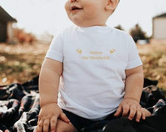 Baby T-Shirt Neugeborenen-Outfits personalisiert Baby Geburtstagskind Geschenk Mama Papa Storch Einzigartig