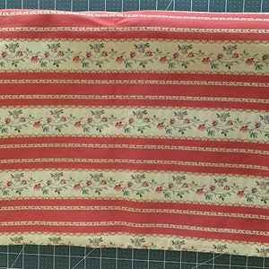 Home Decorator Fabric Country Home Style Rose Beige and Trailing flowers image 7