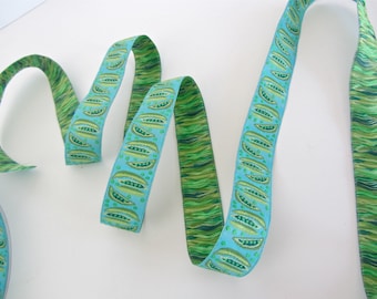 Peas in a Pod Ribbon Renaissance Ribbons Laura Foster Nicholson 7 / 8 inch