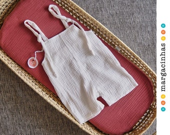 Muslin overalls, light and fresh, a summer must-have for your babies