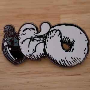 Witch Hat Atelier Sleepy Brushbug and Bottle Pin
