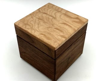 Small Tea Chest - Figured Maple & Walnut - TTC 3