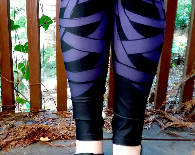 Meandering Knot, Royal Purple, Ombre Leggings, Celtic Knot, Purple Leggings, Celtic, Dark Purple, Workout, Dance, Purple Pants, Original Art