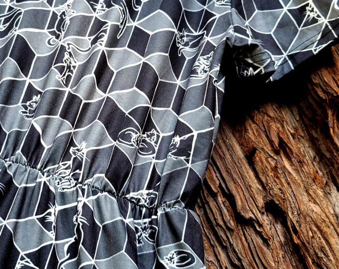 Cats in Boxes, Geometric Optical Illusion, Black & White, Gathered Tee Shirt Dress, with Pockets