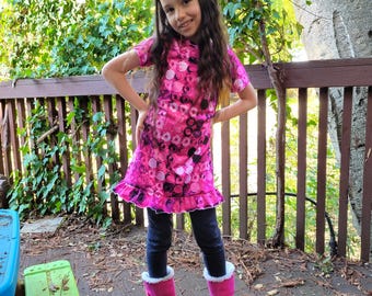 Vestido rosa con volantes de ladrillos de construcción, estilo camiseta geométrica infantil