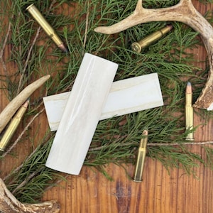 Cachas de hueso de camello blanqueado para cuchillos - 12,7 cm x 3,8 cm x 0,6 cm (par) - Material de mango ultrabrillante - Para scrimshaw - Stormwind Knife Supply