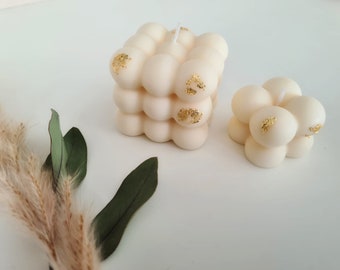 Set van 2 handgemaakte kaarsen - UNIEKE kaars - wit - decoratieve kaars - bolkaars - koolzaadwaskaarsenset