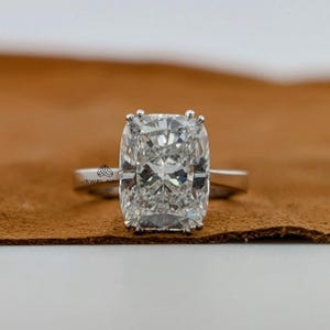 4 Carat Lab Diamond Ring / 4 CT Elongated Cushion Diamond / Elongated Cushion Cut Engagement Ring / 18k White Gold / Hidden Halo style