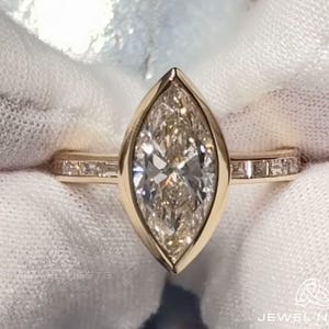 Marquise Diamond Lab Grown Diamond Engagement Ring | Art Deco 2.0tcw Marquise Cut IGI Certified Bezel & Baguette Wedding Band Set