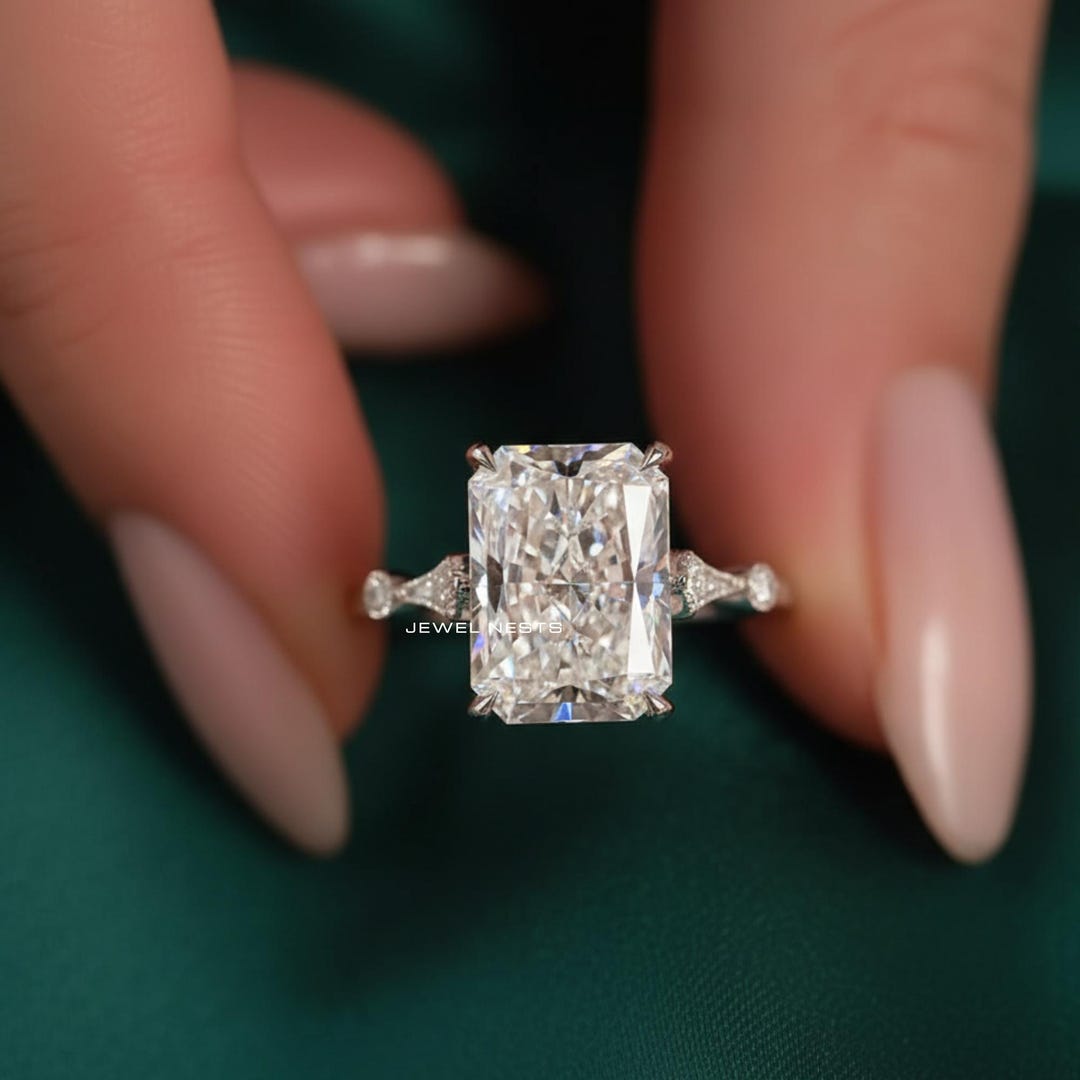 4 Ct Radiant Cut Lab Grown Diamond Engagement Ring Yellow Gold ...