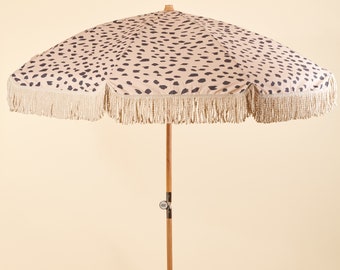 Vintage & retro design umbrella // LEOPARD